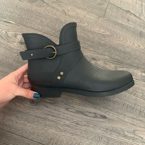 Chooka Mainstreet Black Bootie Rain Boots Size 10